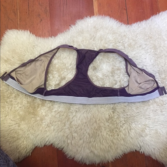 LULULEMON mauve mesh back XS sports bra - Picture 2 of 6